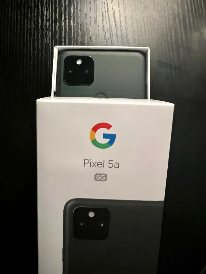 Pixel 5a and its box.
